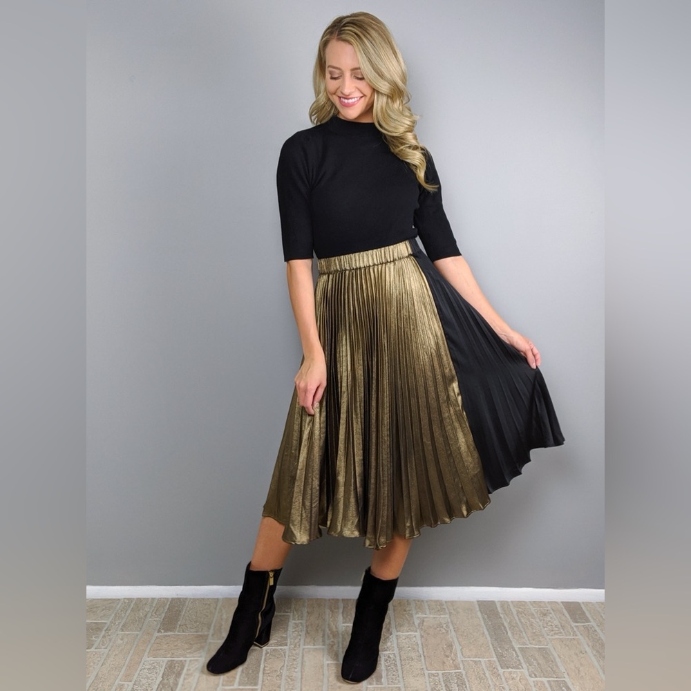 Current Air Metallic Gold and Black Midi Skirt